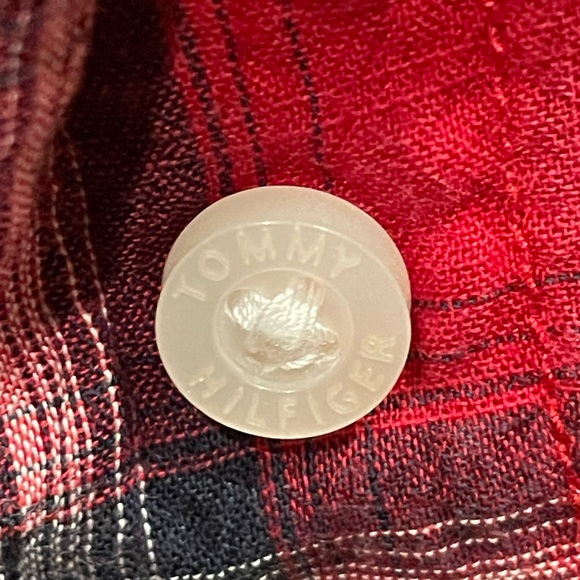 Tommy Hilfiger Large Plaid - Picture 3 of 5